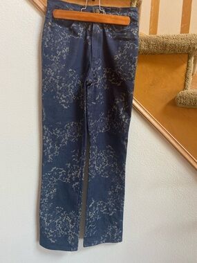 Blue Straight-Leg Jean Trousers with Gold Lace Accents, Women sz 38 (=U.S. 6)